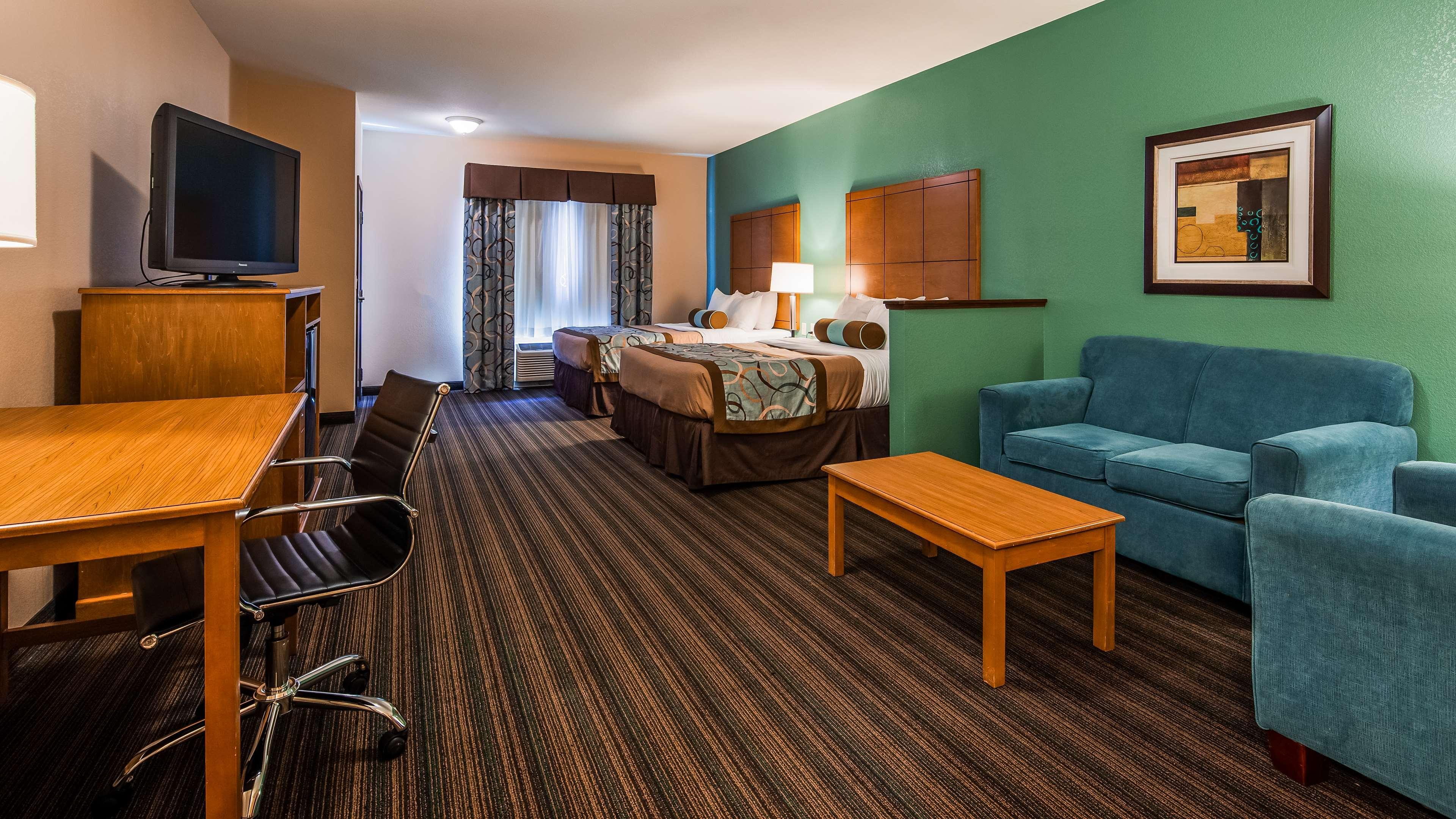 Best Western Plus Seminole Hotel & Suites Buitenkant foto