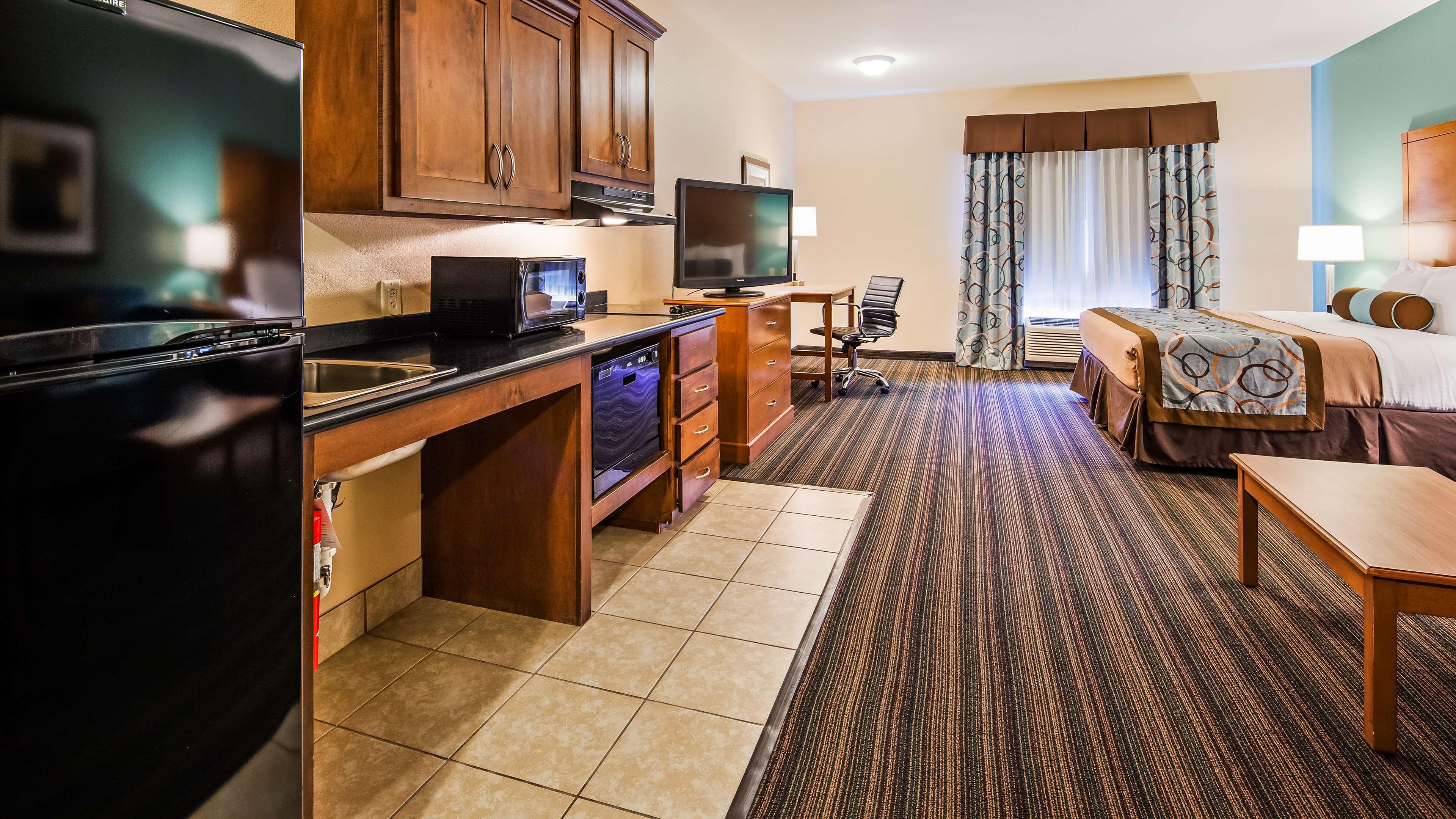 Best Western Plus Seminole Hotel & Suites Buitenkant foto