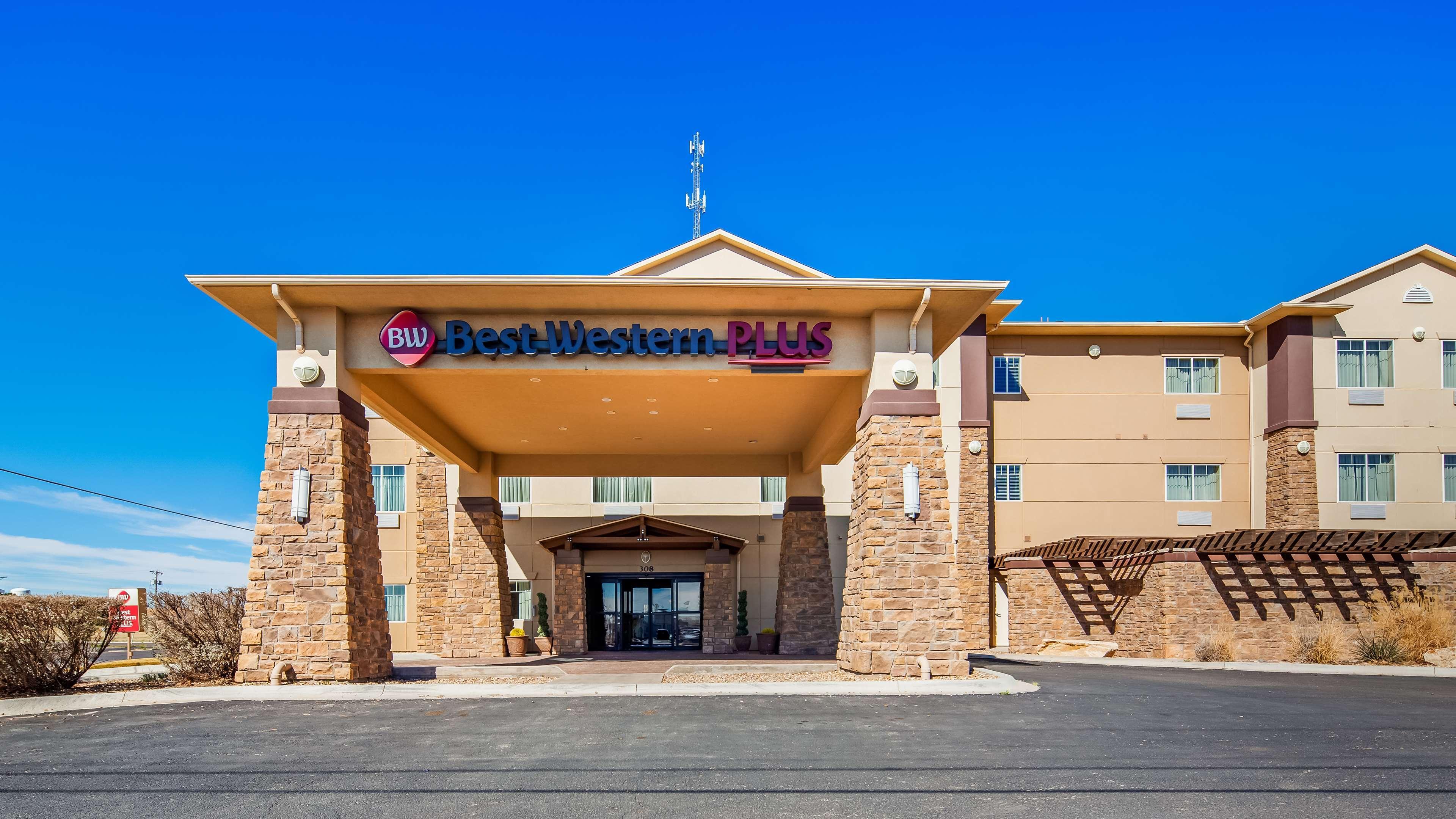 Best Western Plus Seminole Hotel & Suites Buitenkant foto