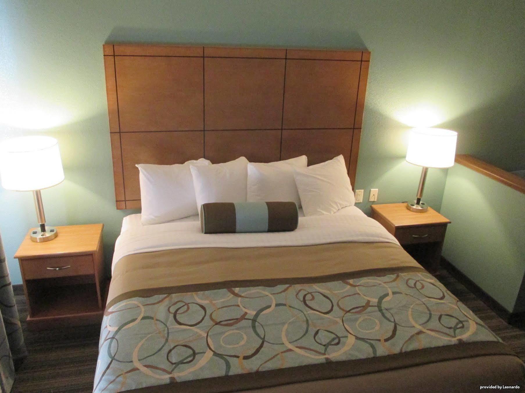 Best Western Plus Seminole Hotel & Suites Buitenkant foto
